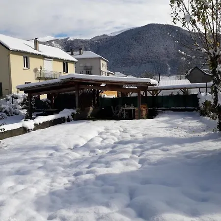 Rez De Jardin Calme Proche Centre Apartamento