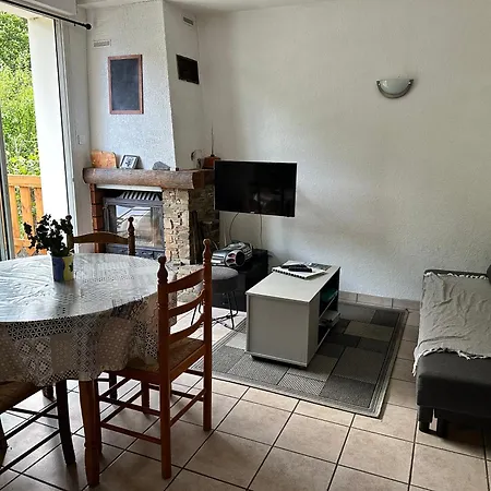 Rez De Jardin Calme Proche Centre Bagnères-de-Luchon