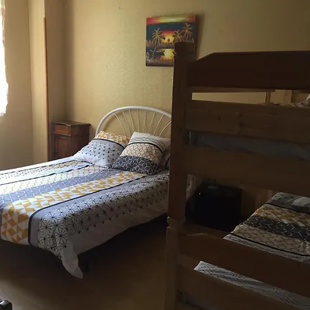 Appartement Rez De Jardin Calme Proche Centre *